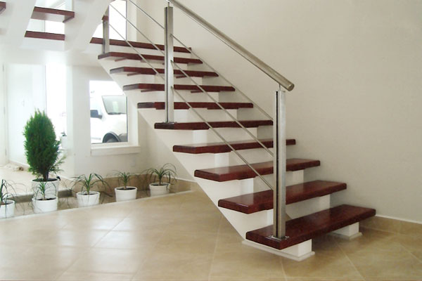 Escada modelo E25B