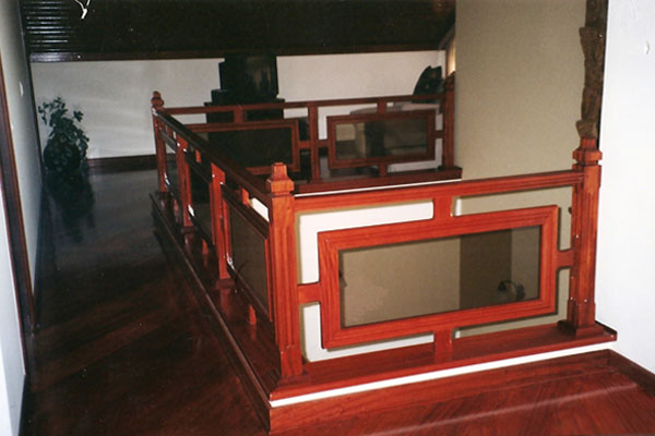 Escada modelo E29A