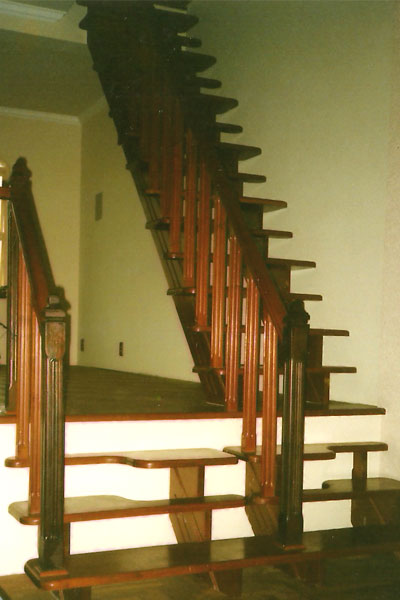 Escada Santos Dumont modelo ES01A