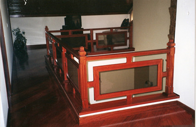 Escada modelo E29